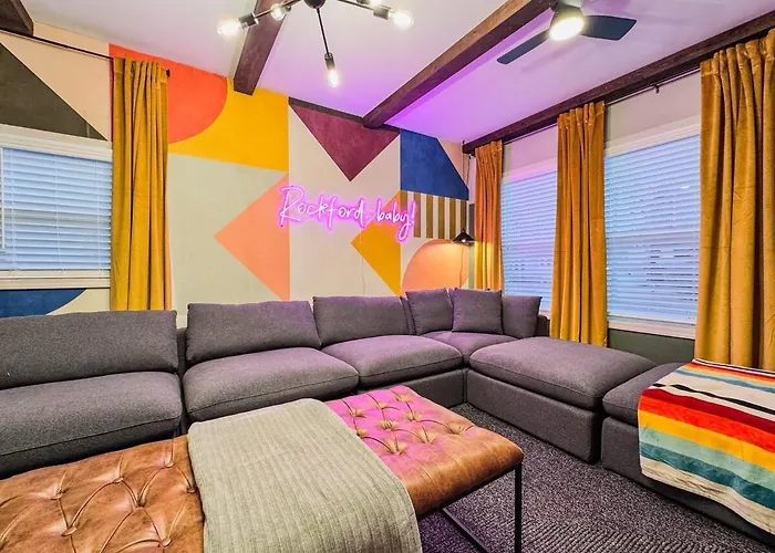 Casa vacanze Heartofrockfrd/nexplayground/indoorhottub/gameroom Rockford