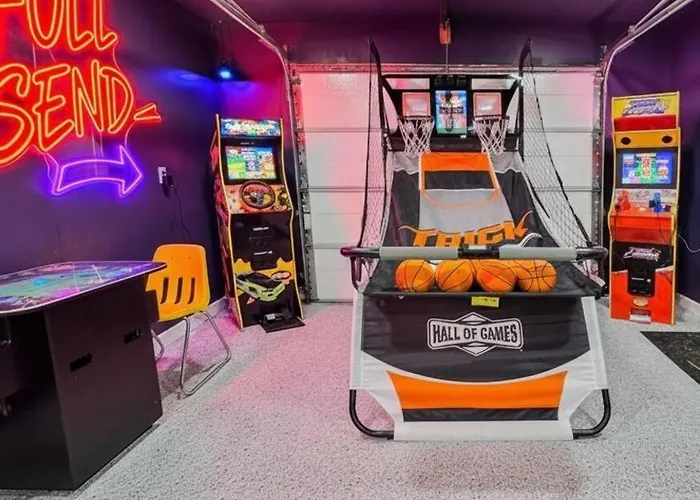 Heartofrockfrd Nexplayground Gameroom Holiday home